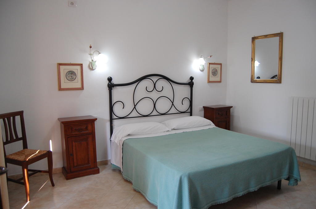 Agriturismo La Sede Di Carlo Saturnia Værelse billede